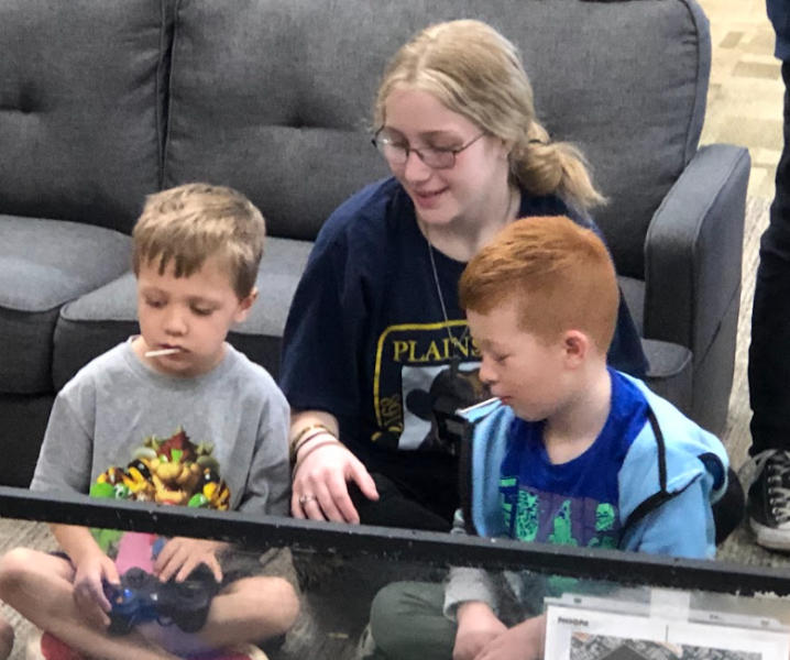 Belle Plaine Community School District Robotics Team Visits